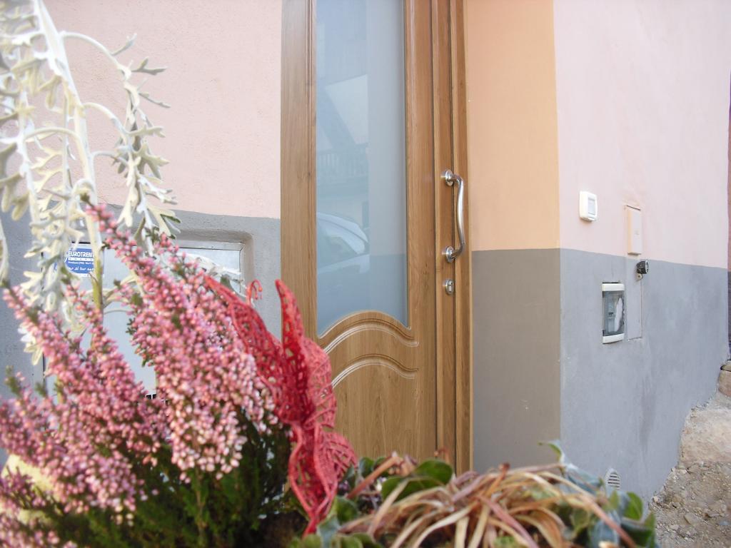Casa Di Girolamo Lägenhet Predazzo Exteriör bild