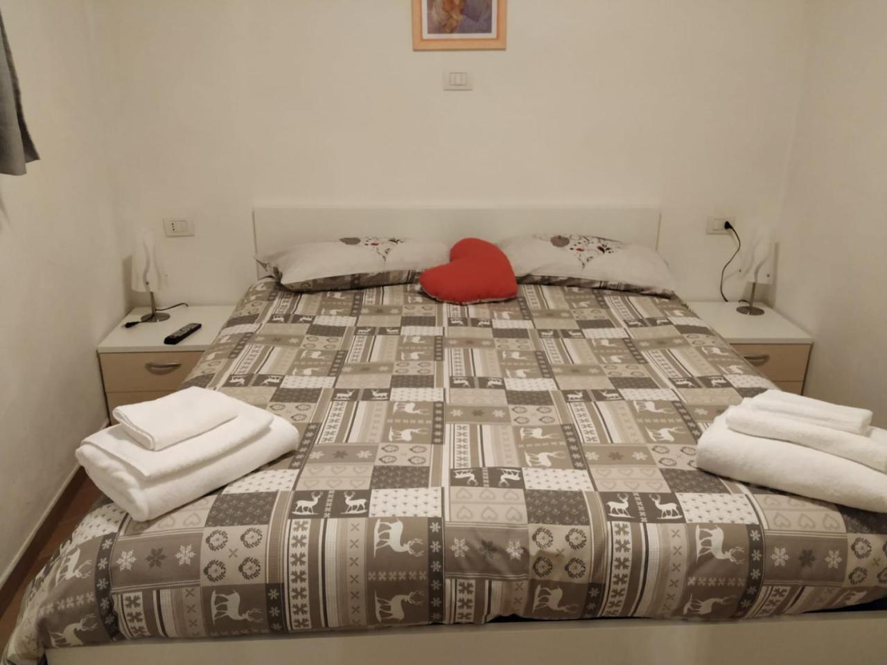 Casa Di Girolamo Lägenhet Predazzo Exteriör bild